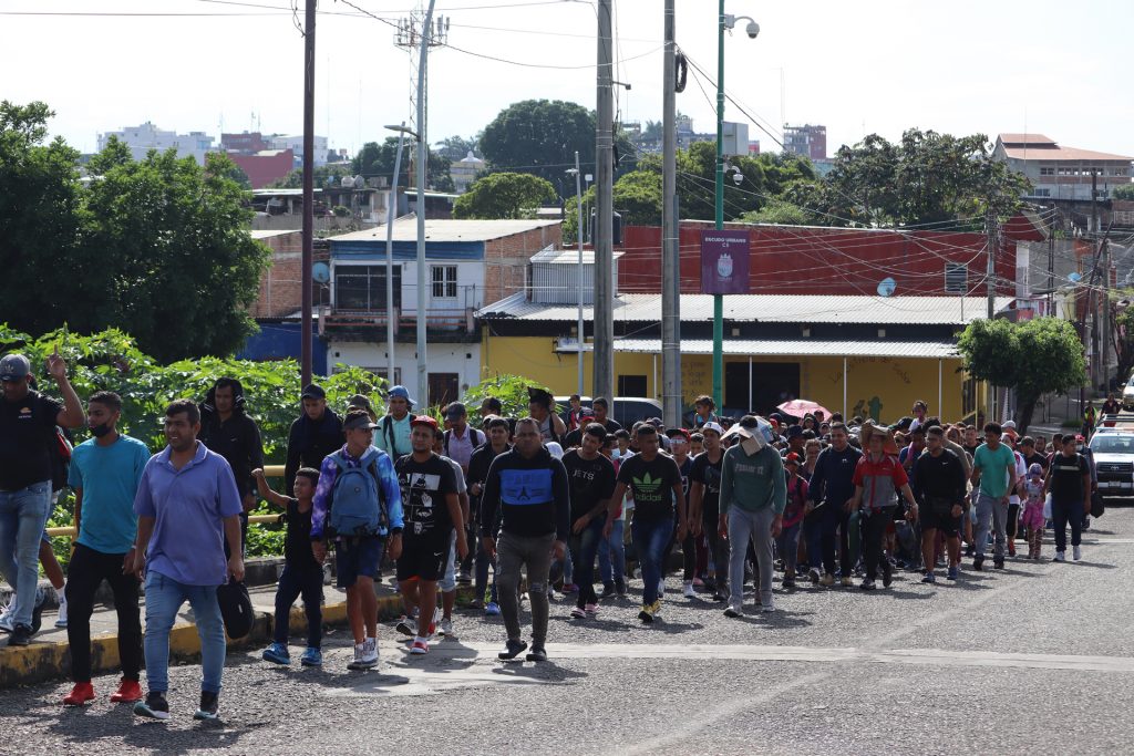Nueva caravana con unos 400 migrantes parte desde Chiapas - nueva-caravana-con-unos-400-migrantes-parte-desde-chiapas-2-1024x683