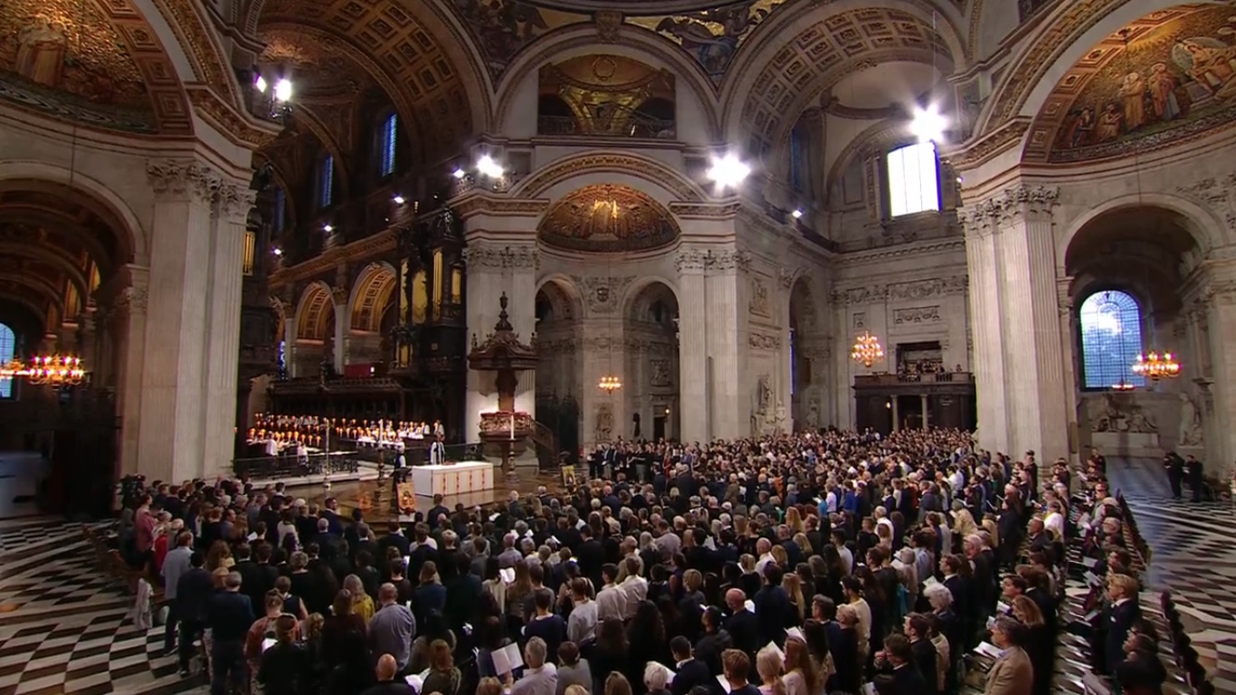 #Video Catedral de San Pablo rinde tributo a Isabel II con emotivo servicio #Video Catedral de San Pablo rinde tributo a Isabel II con emotivo servicio