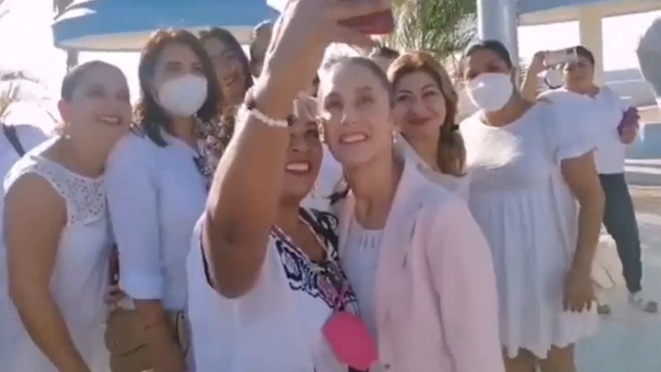 #Video Reciben en Chetumal a Sheinbaum al grito de ‘presidenta’; niega precampaña presidencial