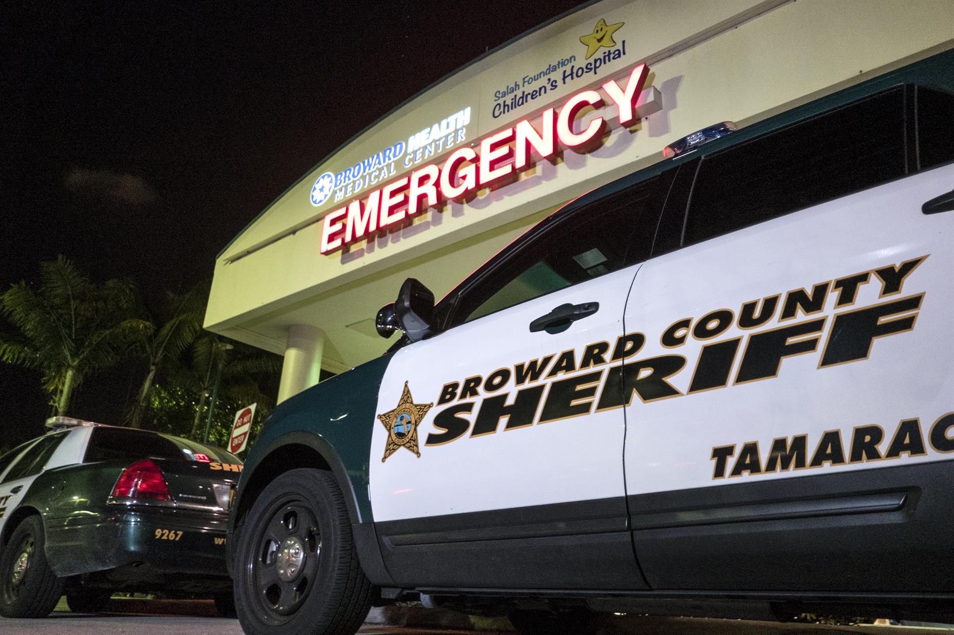 Falsa alarma de tiroteo causa estampida humana en cine de Florida