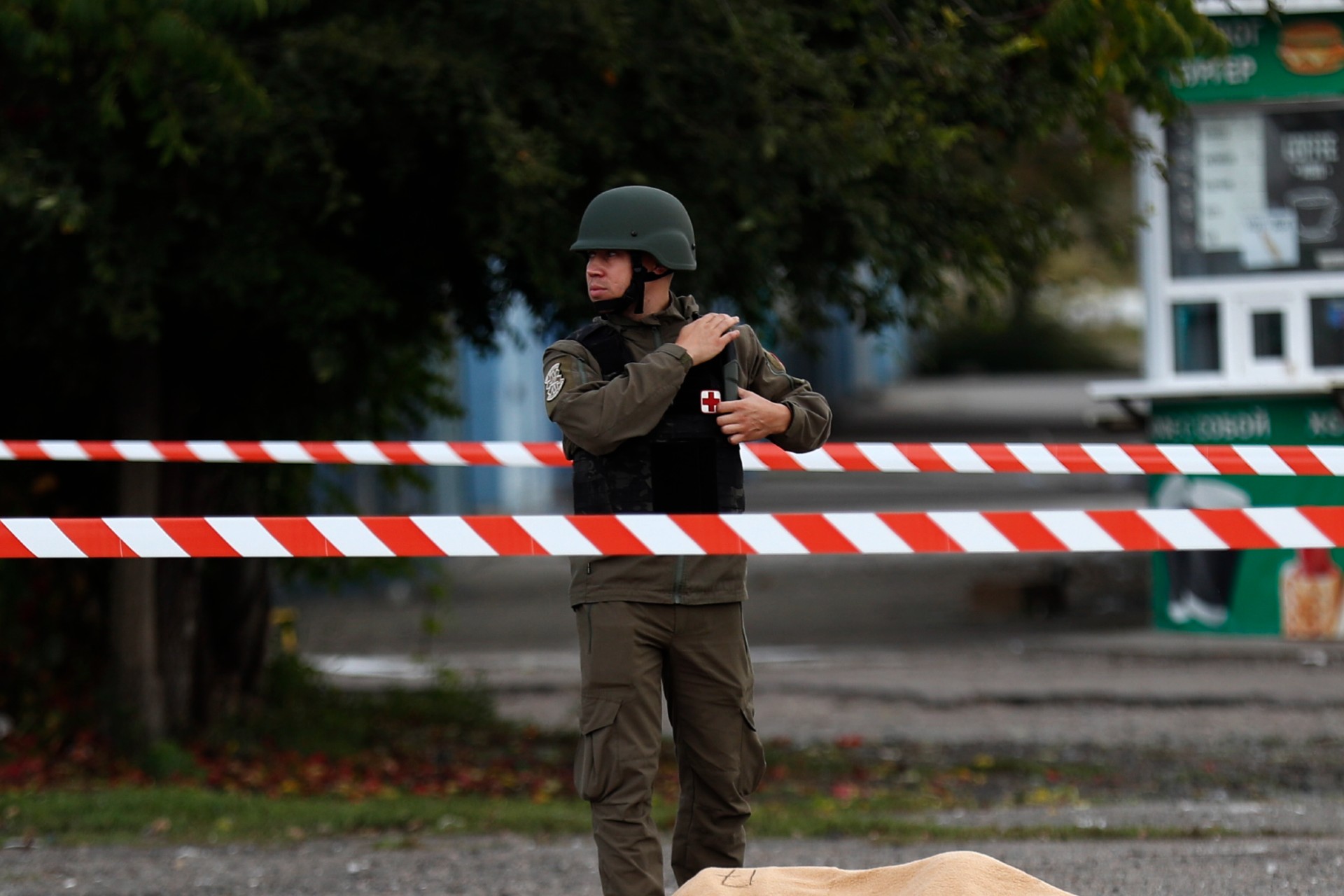 Suben a 25 los muertos en ataque ruso a convoy humanitario en Zaporiyia Suben a 25 los muertos en ataque ruso a convoy humanitario en Zaporiyia