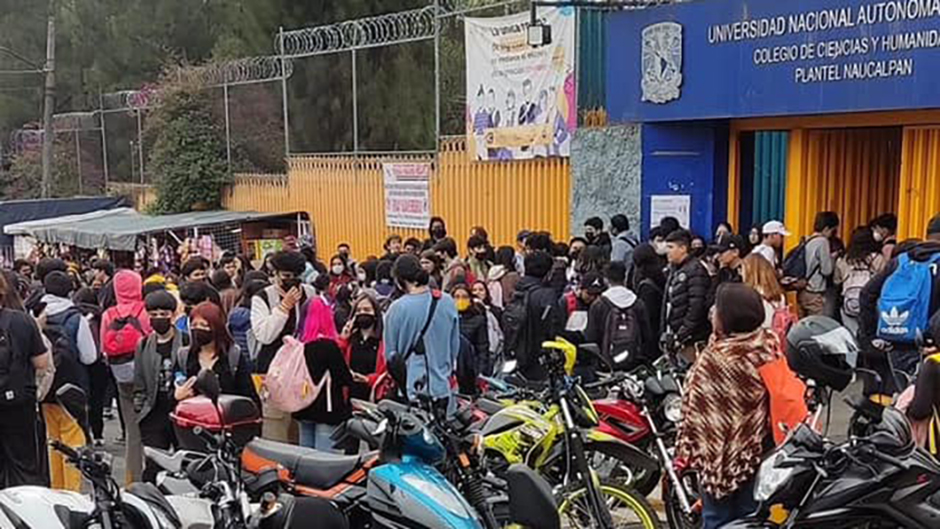 CCH Naucalpan se va a paro por 72 horas