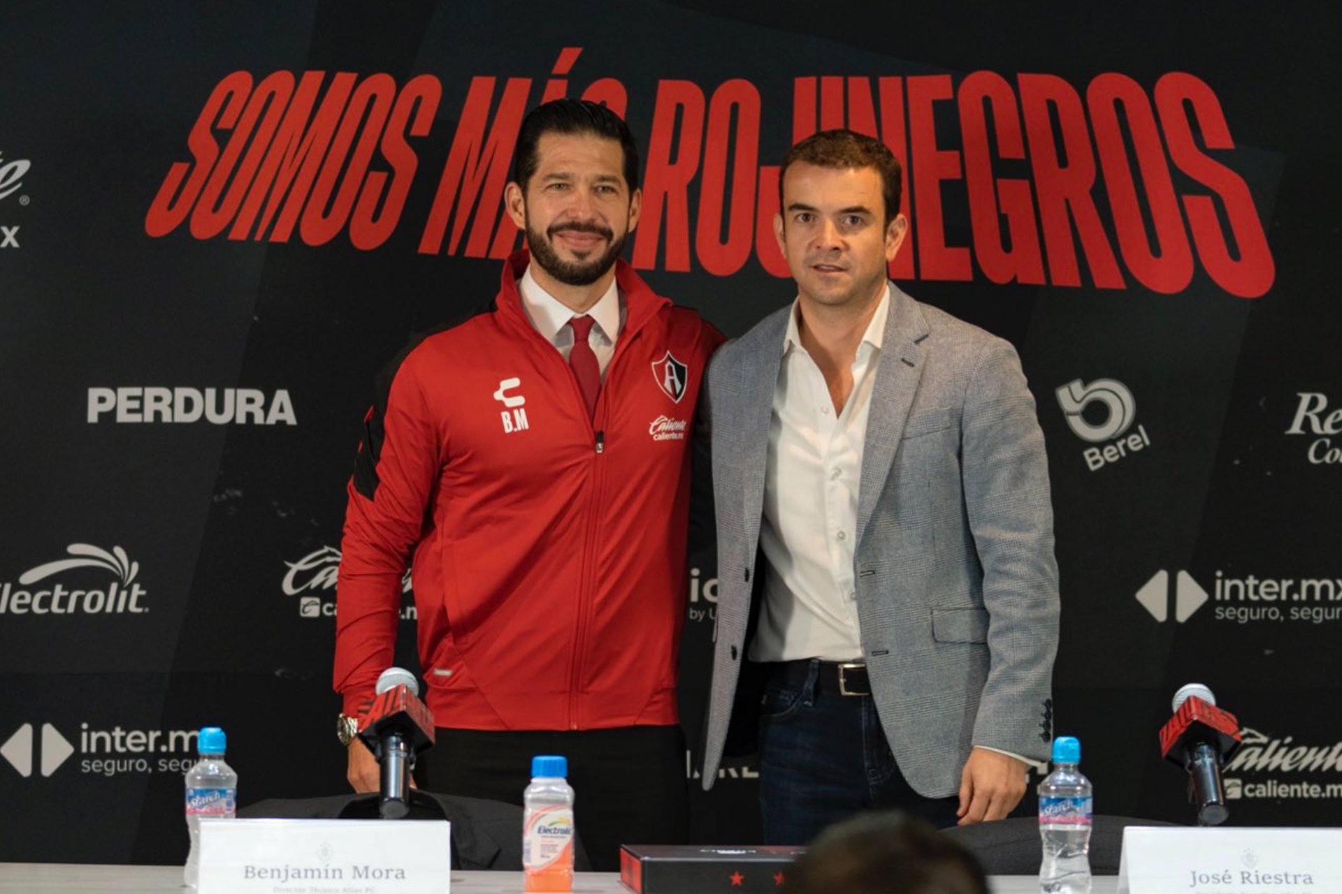 Benjamín Mora promete intensidad como nuevo entrenador del Atlas