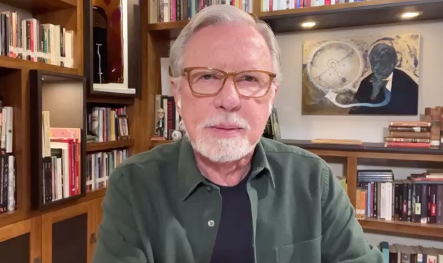 ¡Las noticias! Karl se fortalece conforme se acerca a costas del Golfo de México