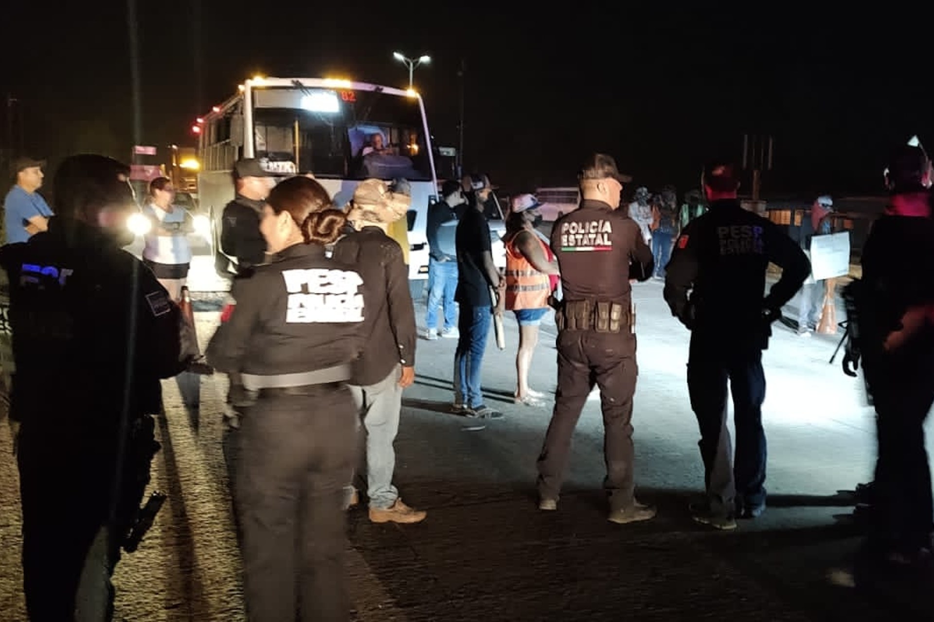 Detención de indígena yaqui desata bloqueos en carretera de Sonora