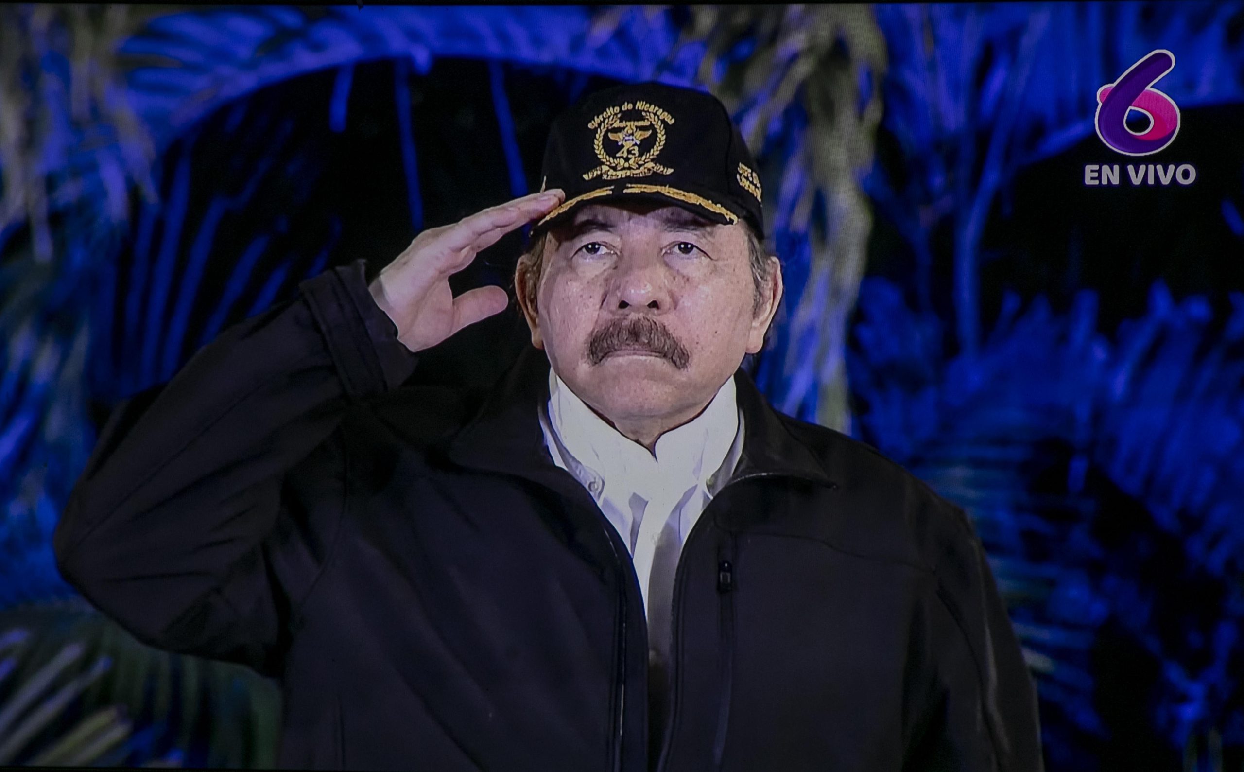 Éxodo masivo hacia EE.UU. es por culpa de sanciones, asegura Daniel Ortega Éxodo masivo hacia EE.UU. es por culpa de sanciones, asegura Daniel Ortega