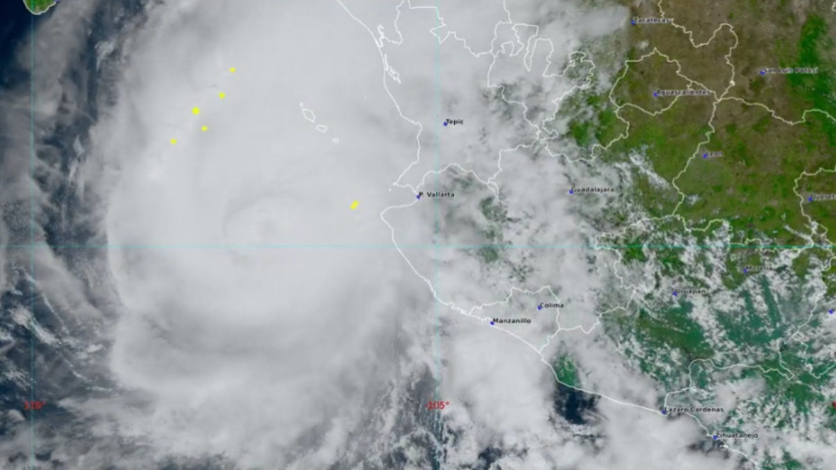 En alerta nueve estados por el huracán Orlene En alerta nueve estados por el huracán Orlene