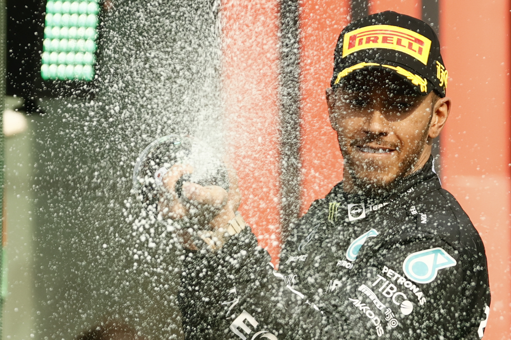 “El de México es un enorme público”, expresa Lewis Hamilton