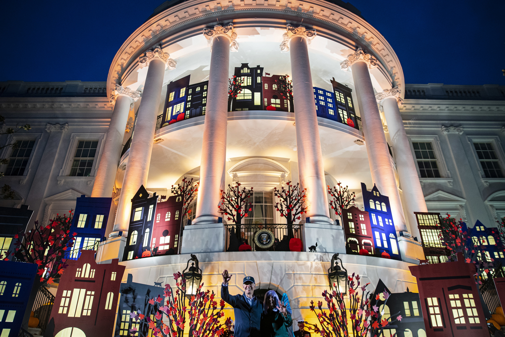Joe y Jill Biden reciben en Halloween a niños en la Casa Blanca Joe y Jill Biden reciben en Halloween a niños en la Casa Blanca