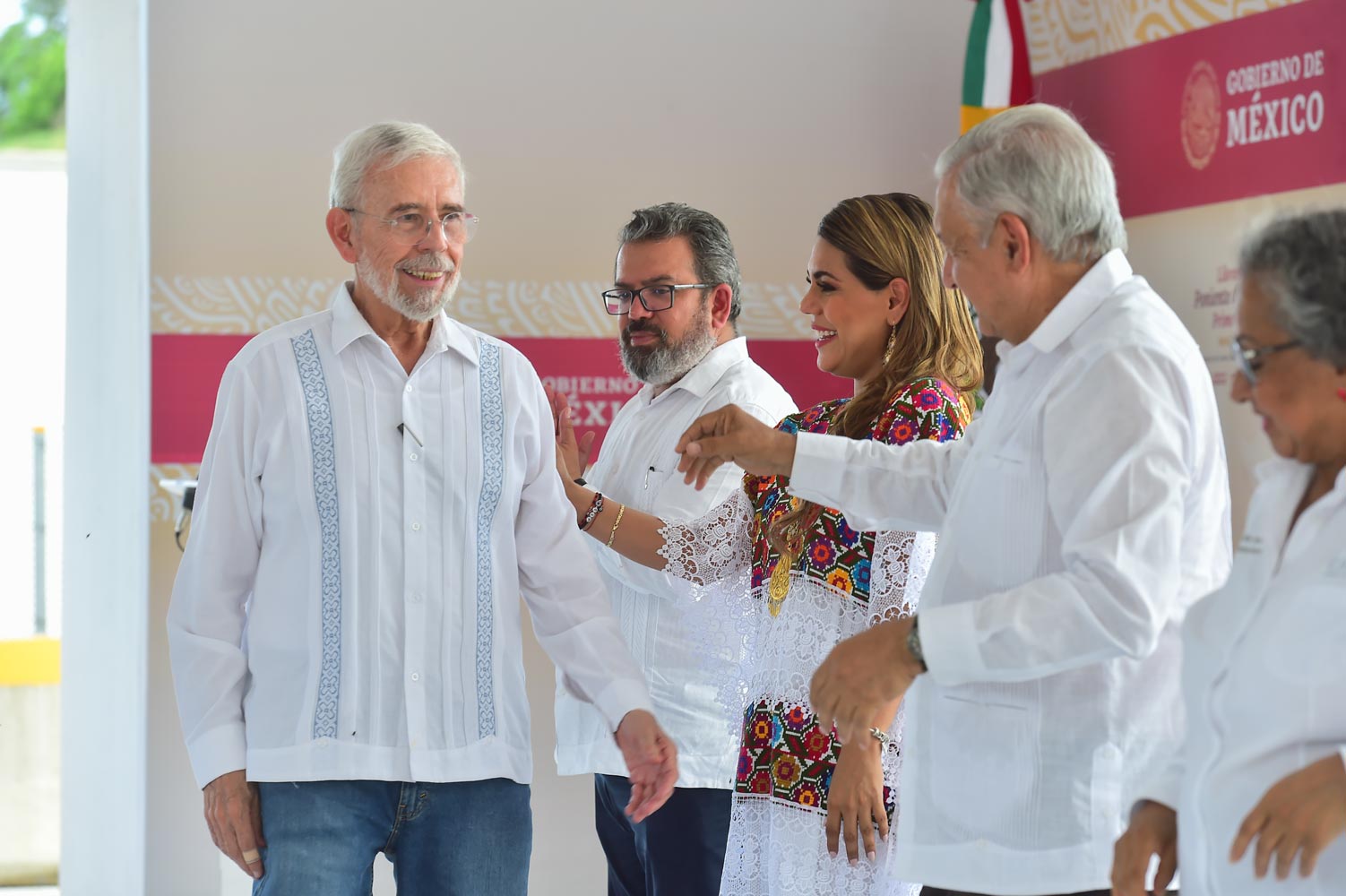 Preocupa a López Obrador salud de Jorge Arganis Díaz Leal