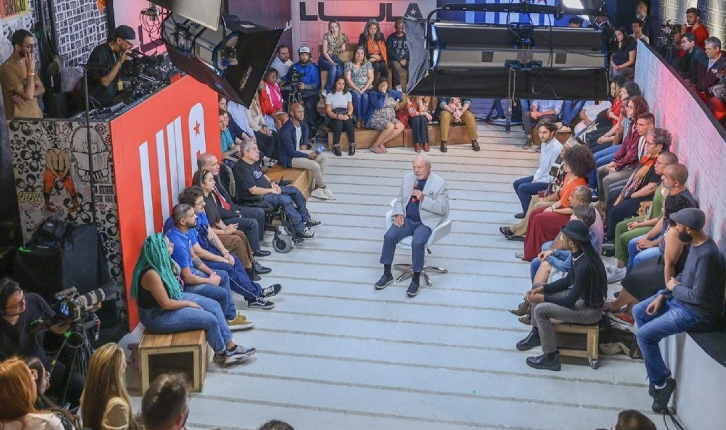 Lula defiende alguna forma de regulación de internet