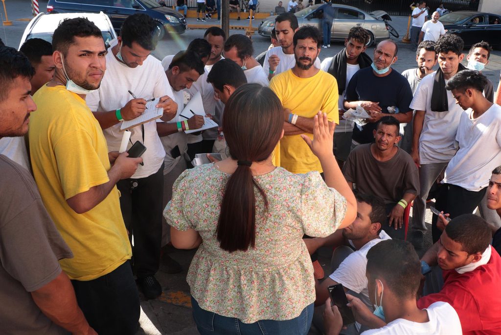 El giro de EE.UU. ante la migración venezolana inquieta a la frontera de México - migrantes-venezolanos-en-el-puente-nuevo-de-matamoros-tamaulipas-1024x684