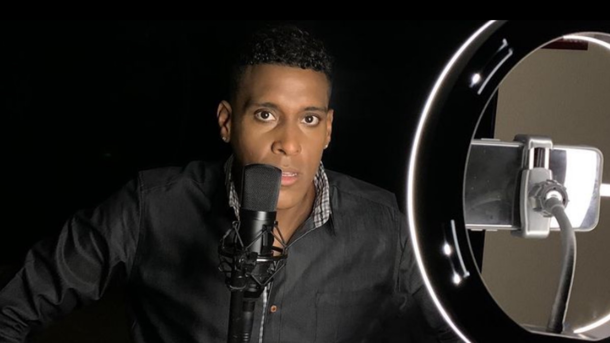 Muere el cantante haitiano Mikaben en plena presentación en París Muere el cantante haitiano Mikaben en plena presentación en París