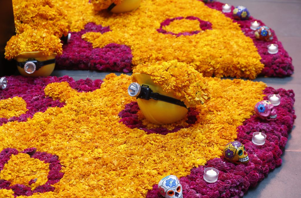 Museo Memoria y Tolerancia dedica ofrenda a mineros muertos en México - ofrenda-muertos-1024x673
