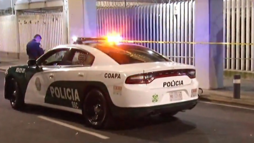 Pasajero se arroja de microbús en movimiento y muere; quería evitar asalto Pasajero se arroja de microbús en movimiento y muere; quería evitar asalto