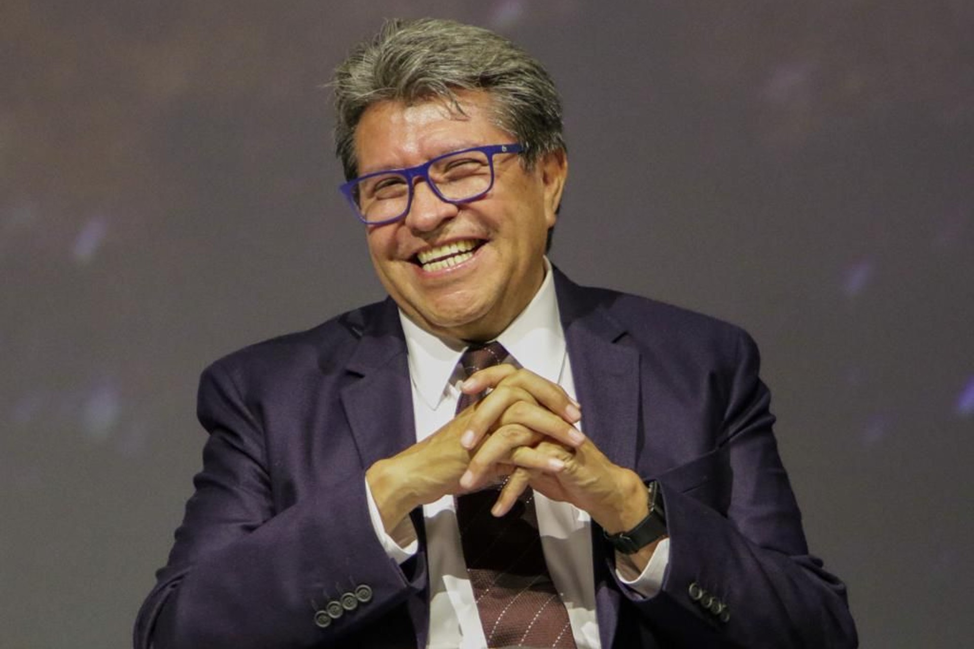 Que Adán Augusto López se centre en su función: Ricardo Monreal