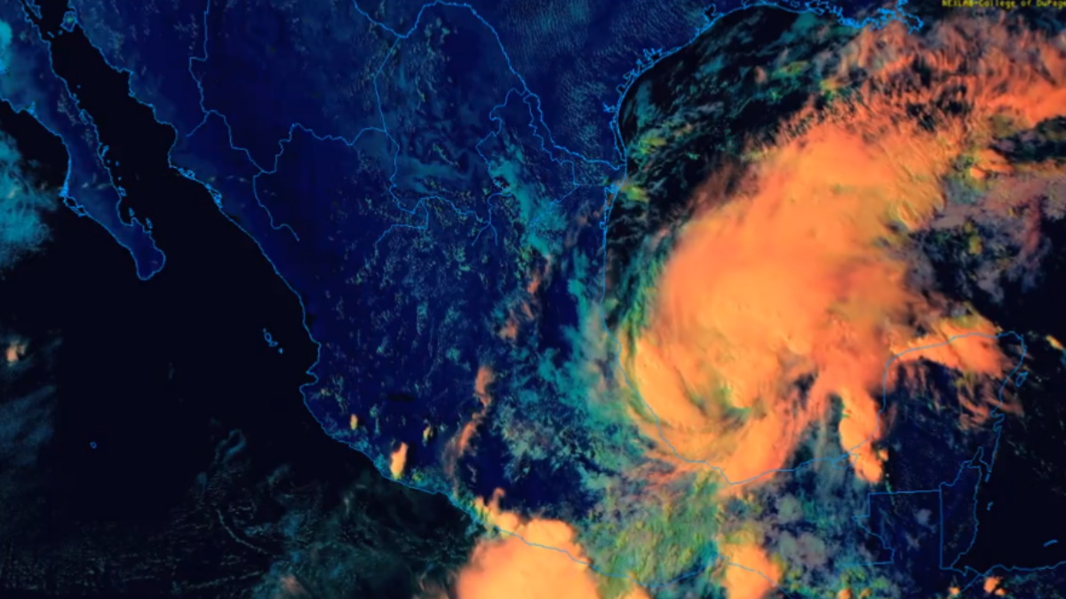 Se forma la tormenta tropical Karl al suroeste del Golfo de México Se forma la tormenta tropical Karl al suroeste del Golfo de México