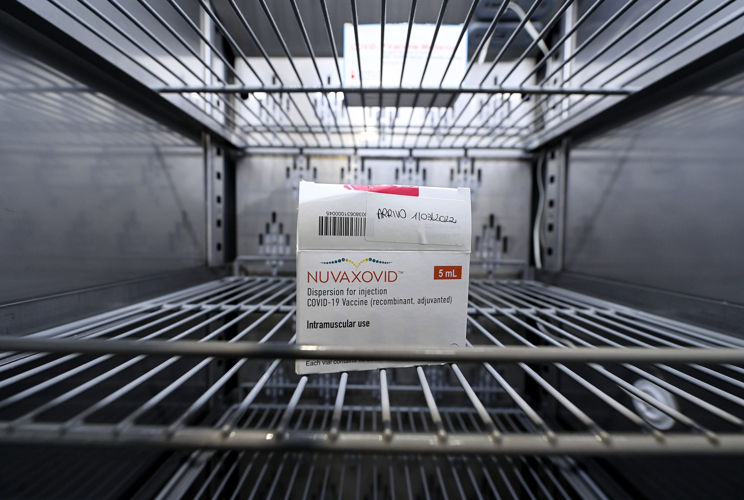 EE.UU. aprueba el uso de la vacuna de refuerzo de Novavax en adultos EE.UU. aprueba el uso de la vacuna de refuerzo de Novavax en adultos