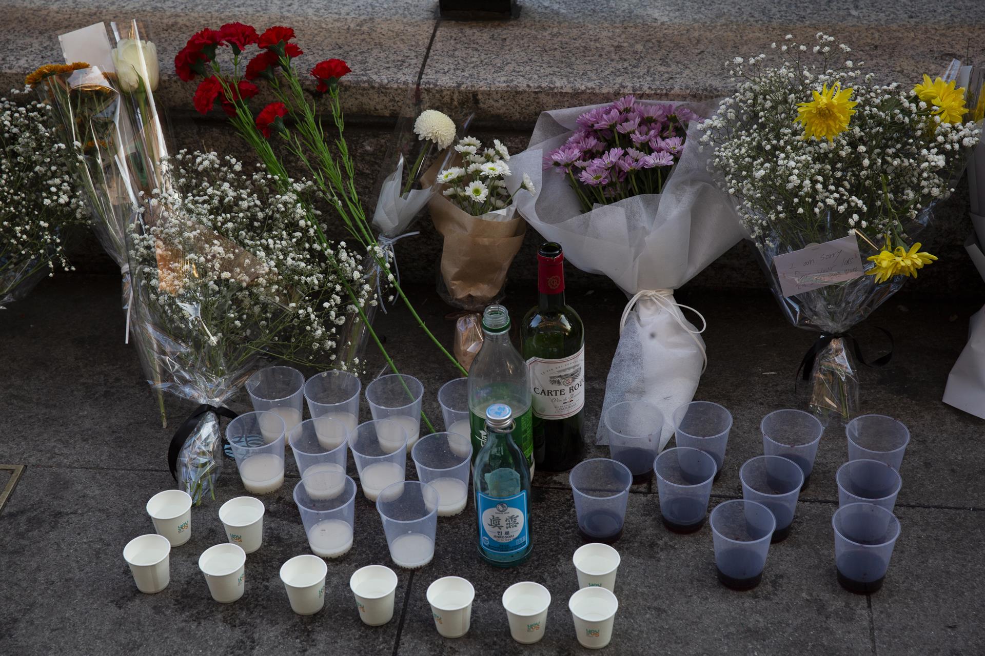 Corea del Sur declara luto e investiga estampida que dejó 154 muertos