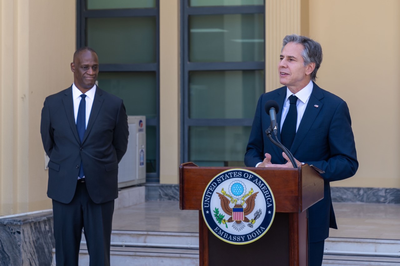 EE.UU. critica a la FIFA por el veto a los brazaletes LGTB en el Mundial