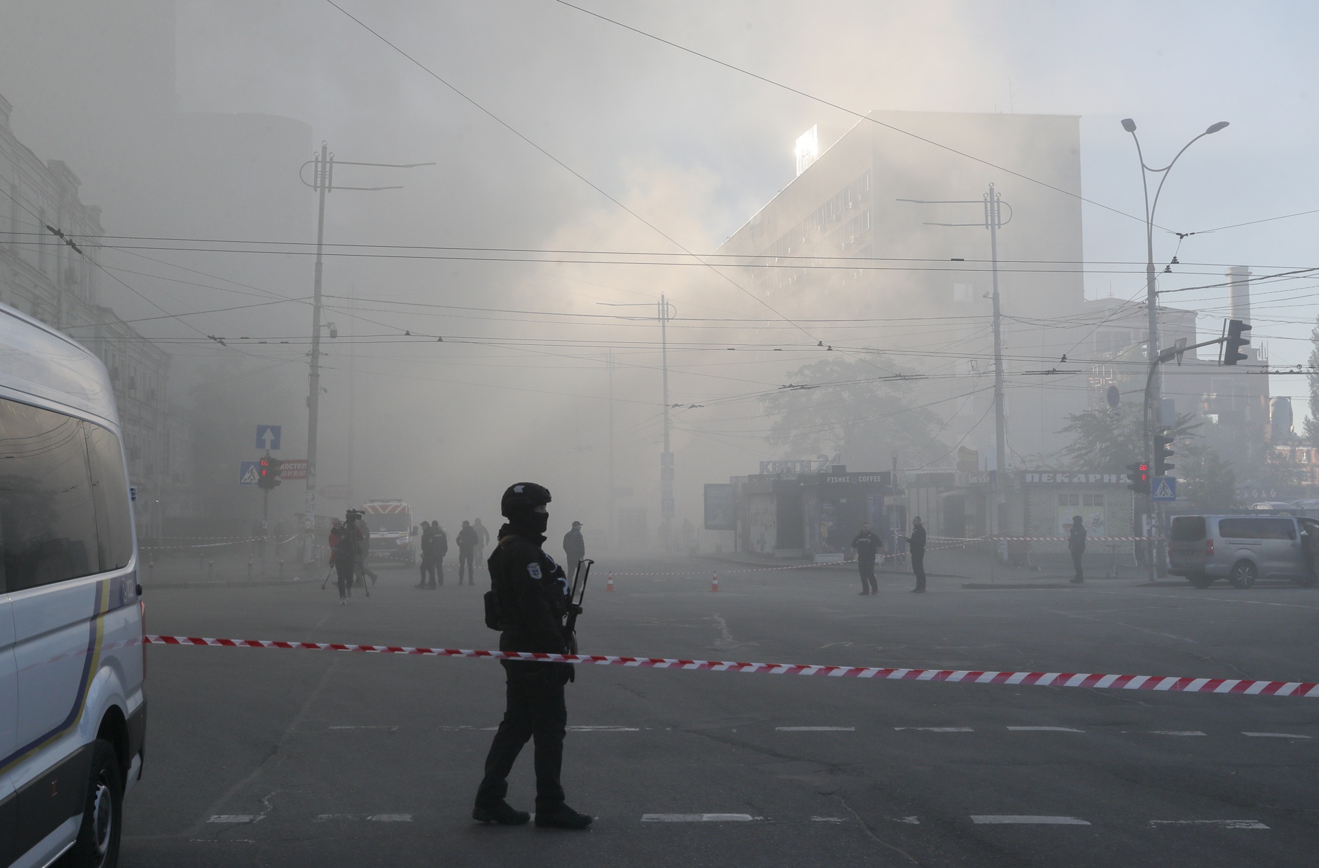 Al menos tres muertos en bombardeos rusos sobre Kiev