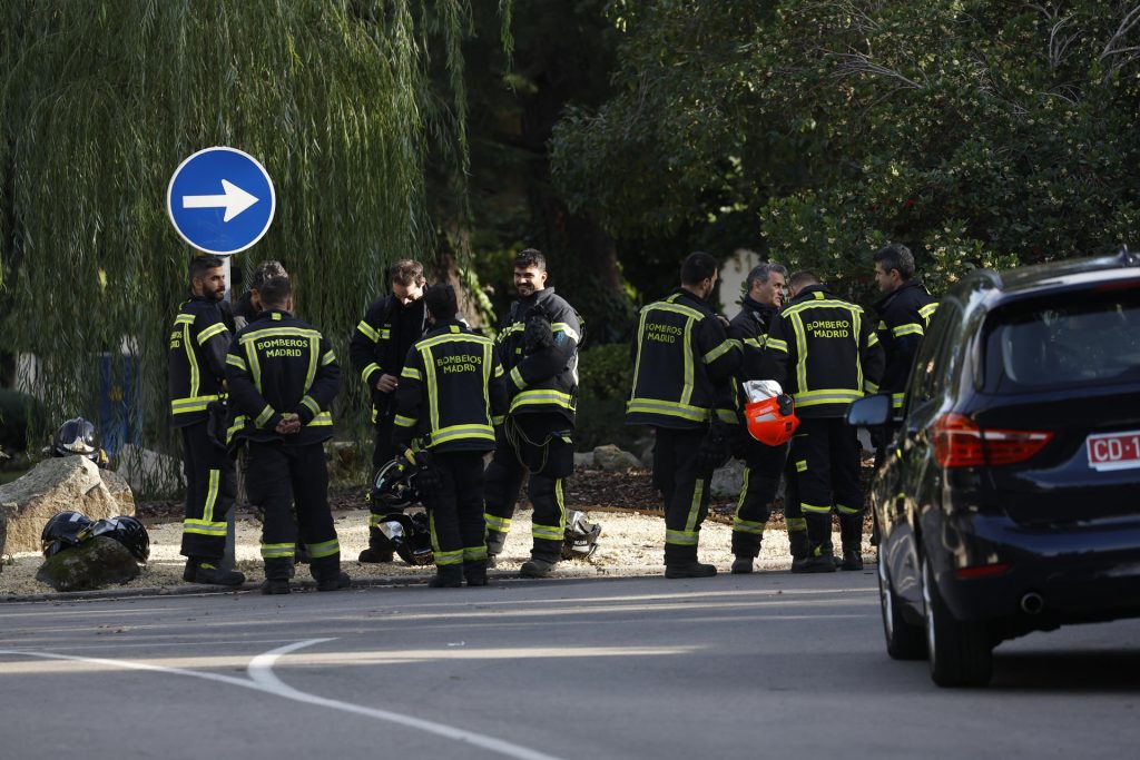 Explota carta bomba en Embajada de Ucrania en Madrid; hay un herido - bomberos-afuera-de-embajada-de-ucrania-en-madrid-1024x683