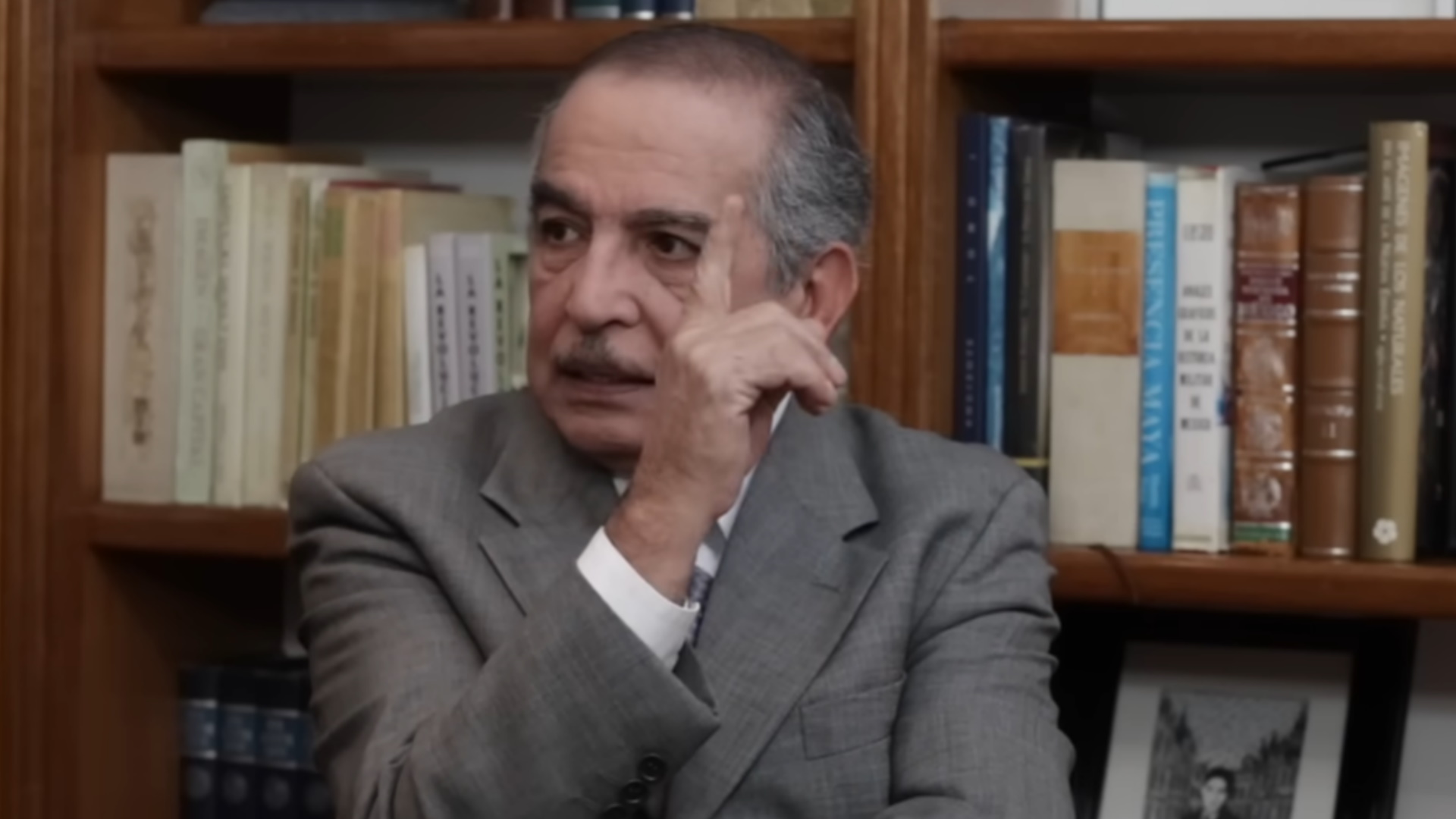 Análisis grafológico de Carlos Marín