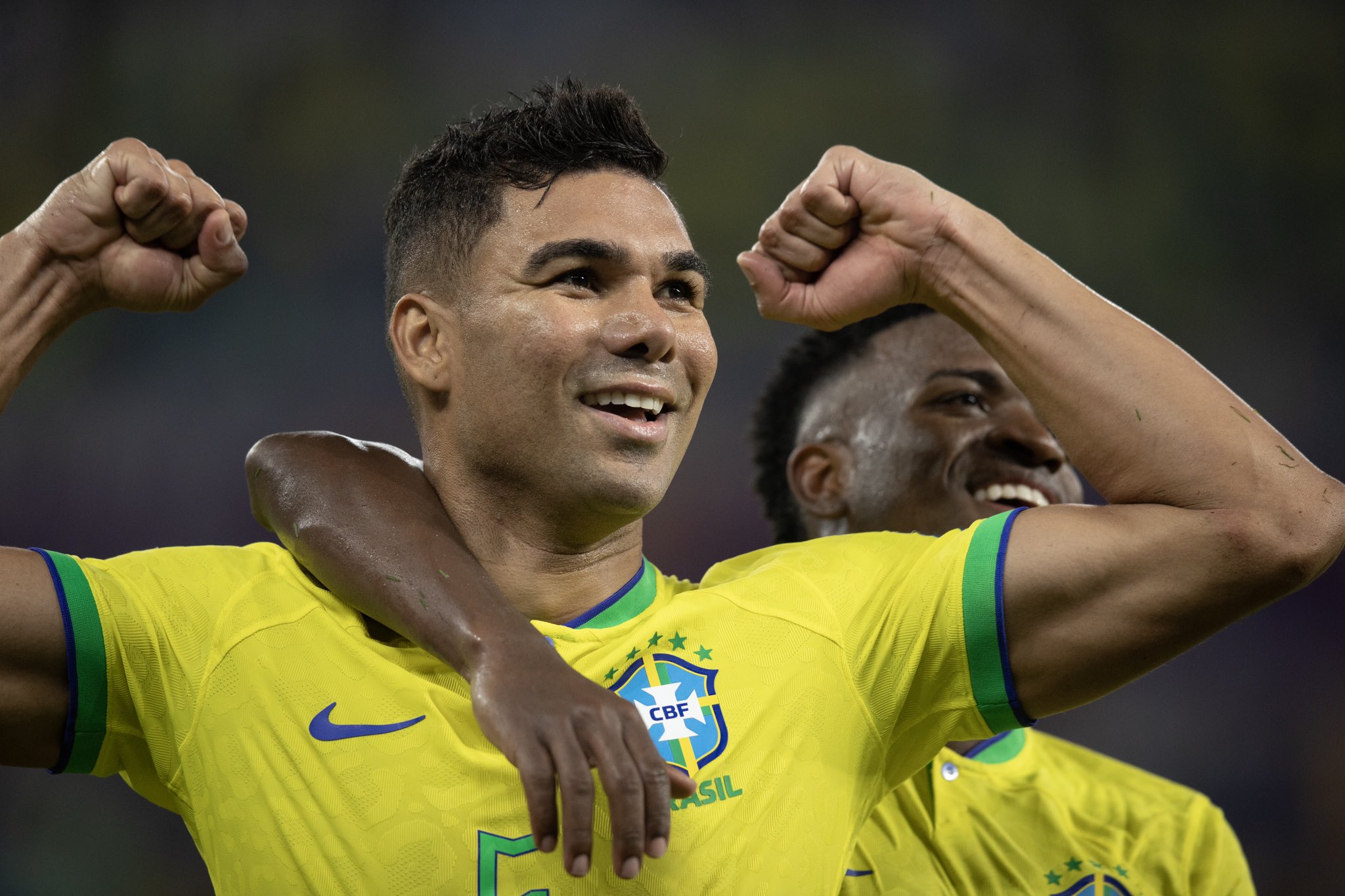 Brasil vence a Suiza por 1-0 y va a octavos de Qatar 2022