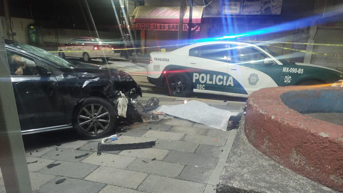 Motociclista murió en Coyoacán tras embestida de conductor ebrio Motociclista murió en Coyoacán tras embestida de conductor ebrio