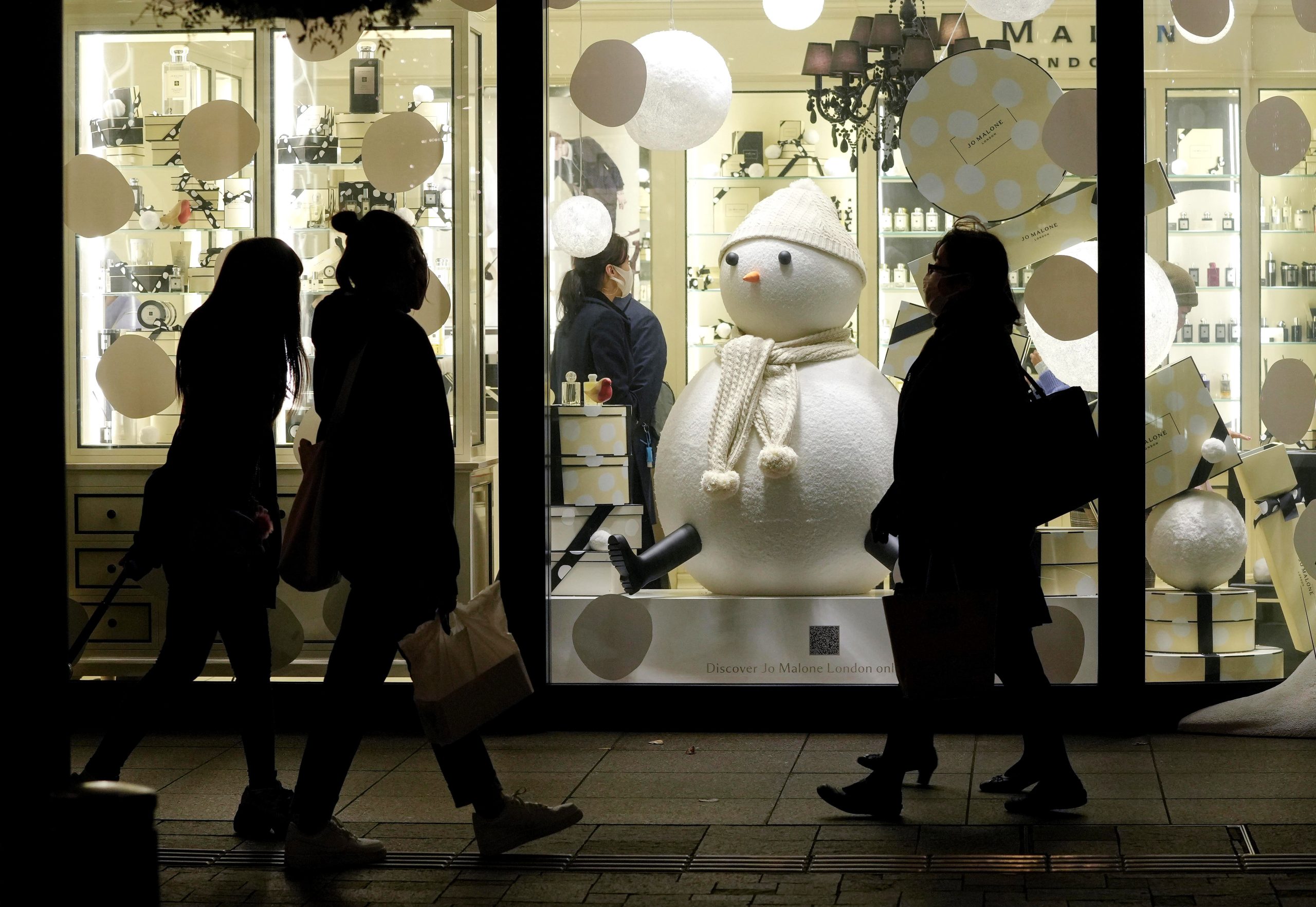 Japón entra en período de ahorro energético ante incertidumbre del suministro Japón entra en período de ahorro energético ante incertidumbre del suministro