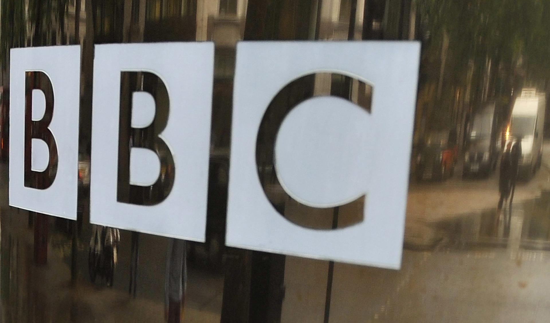 Reino Unido convoca al embajador chino por arresto de periodista de la BBC