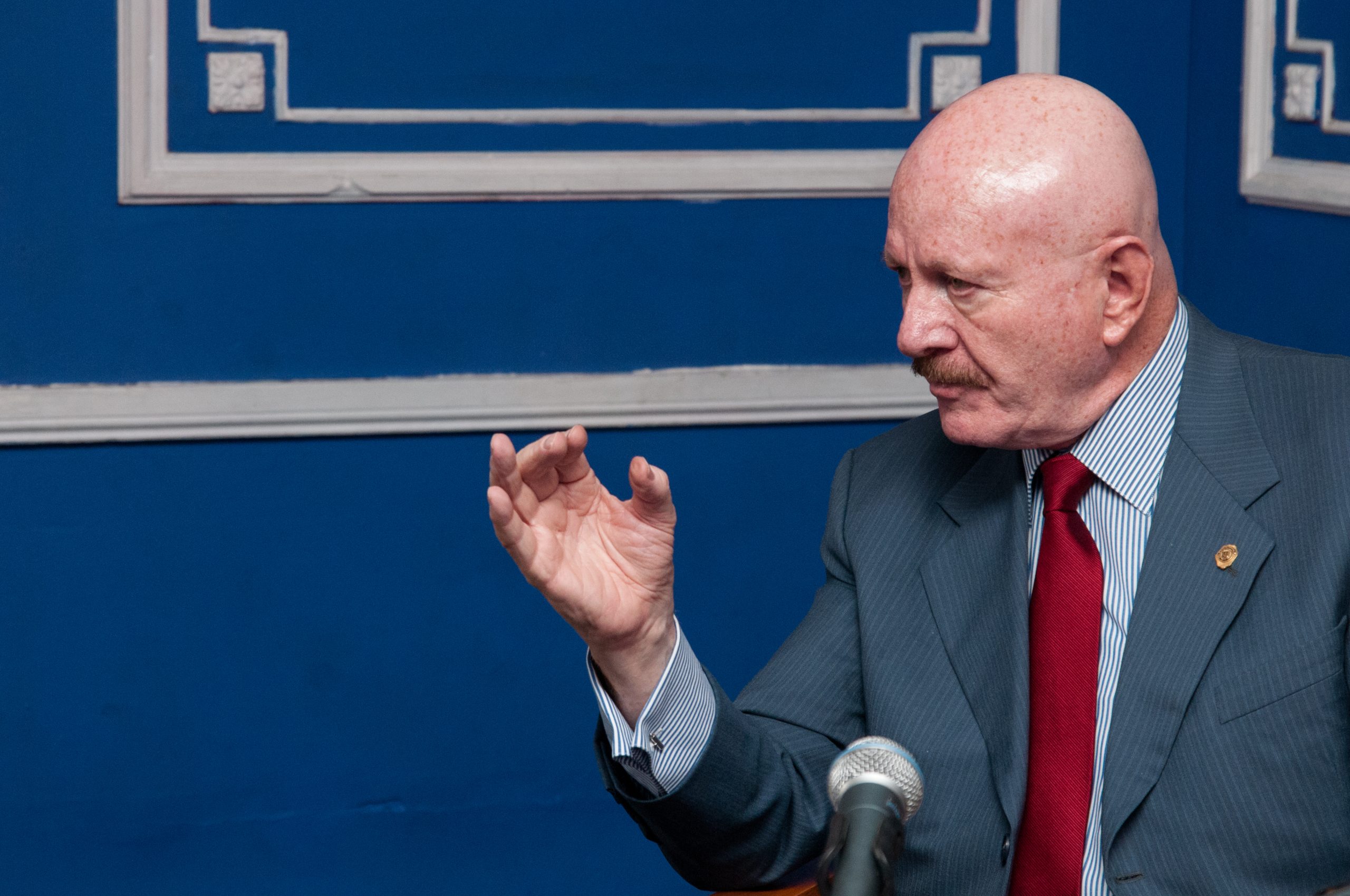 Análisis grafológico de Manuel Mondragón y Kalb