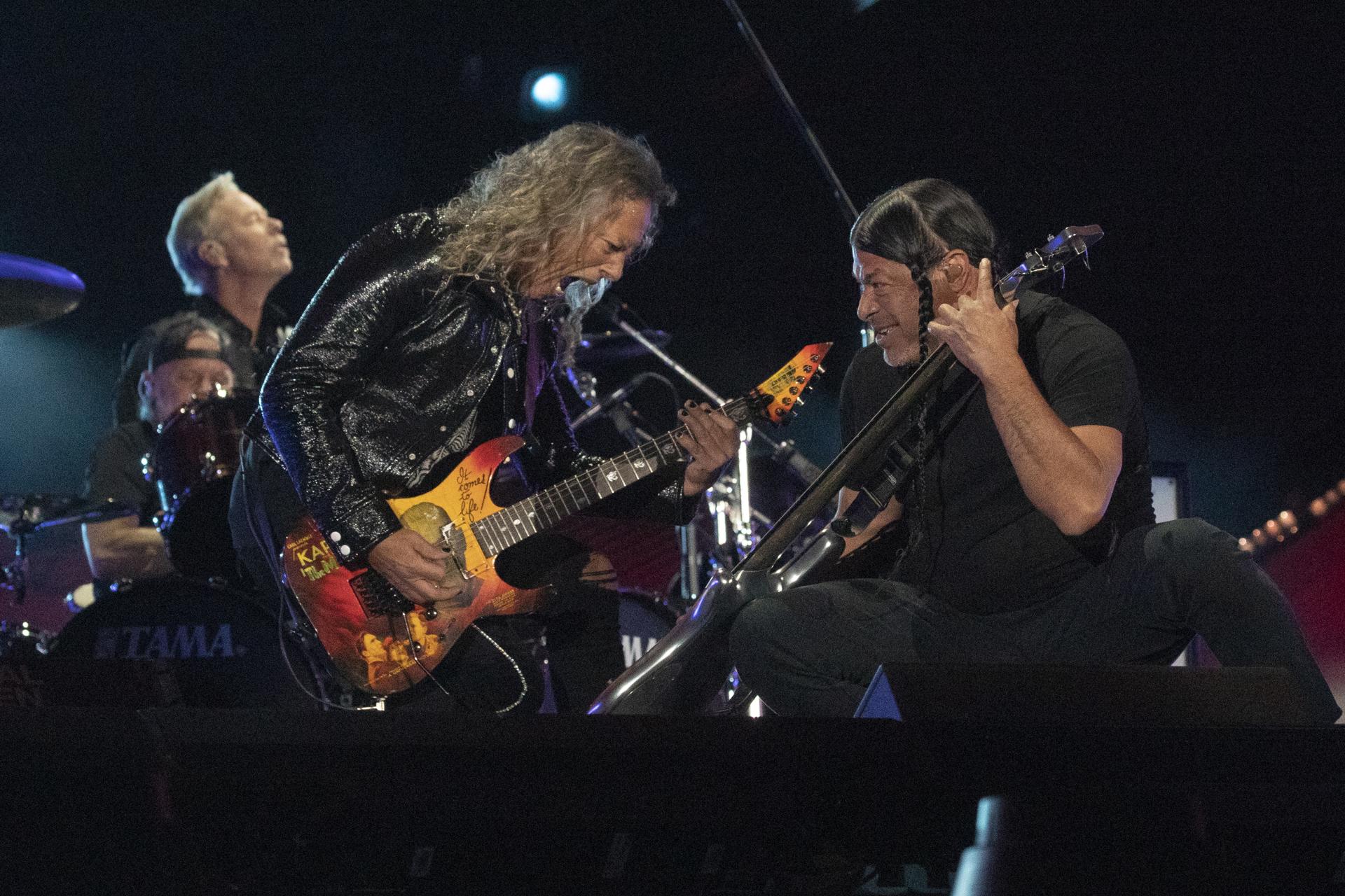 Metallica anuncia nuevo álbum y gira que concluirá en México