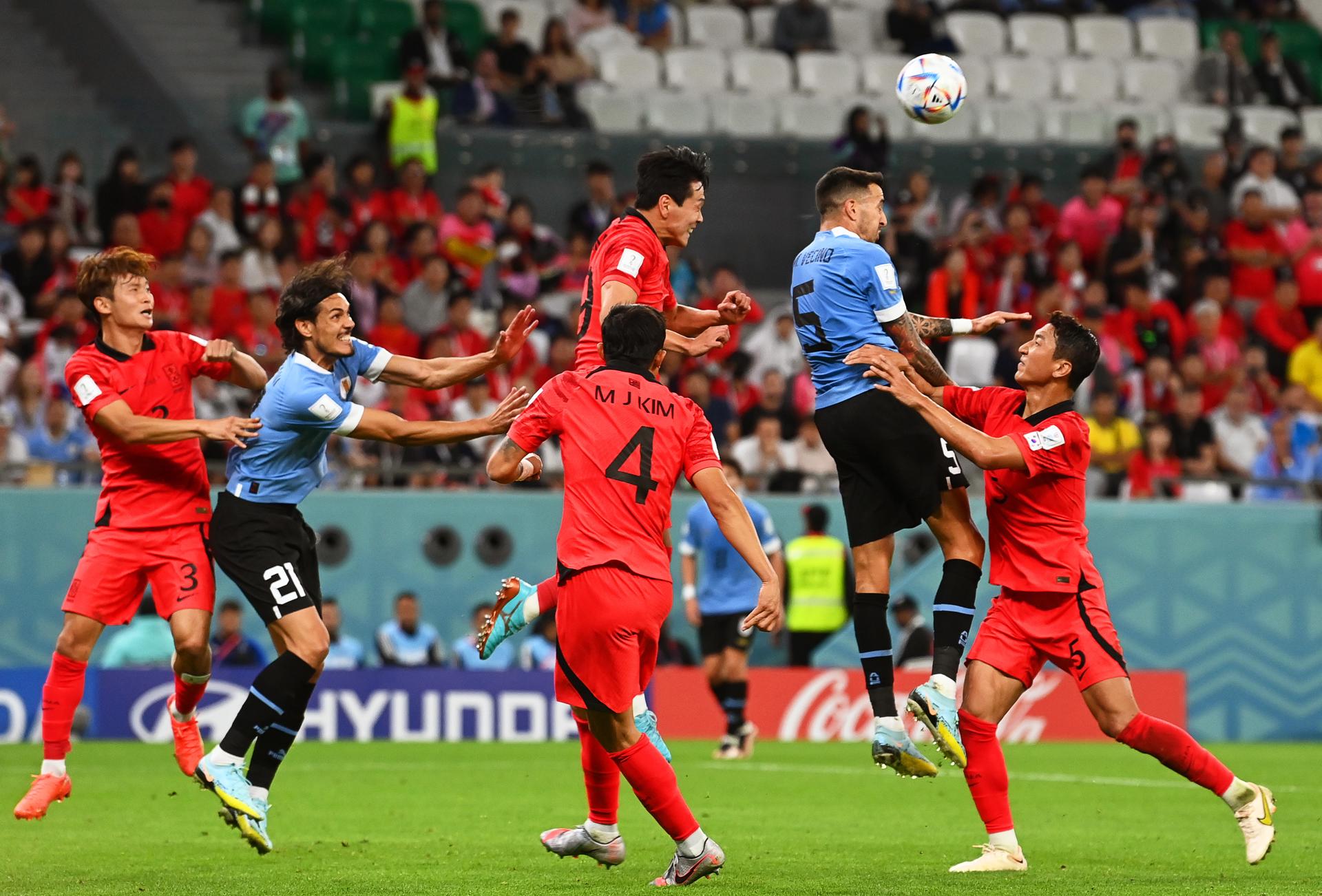 Fracasan intentos de Uruguay contra Corea del Sur; empatan a cero Fracasan intentos de Uruguay contra Corea del Sur; empatan a cero