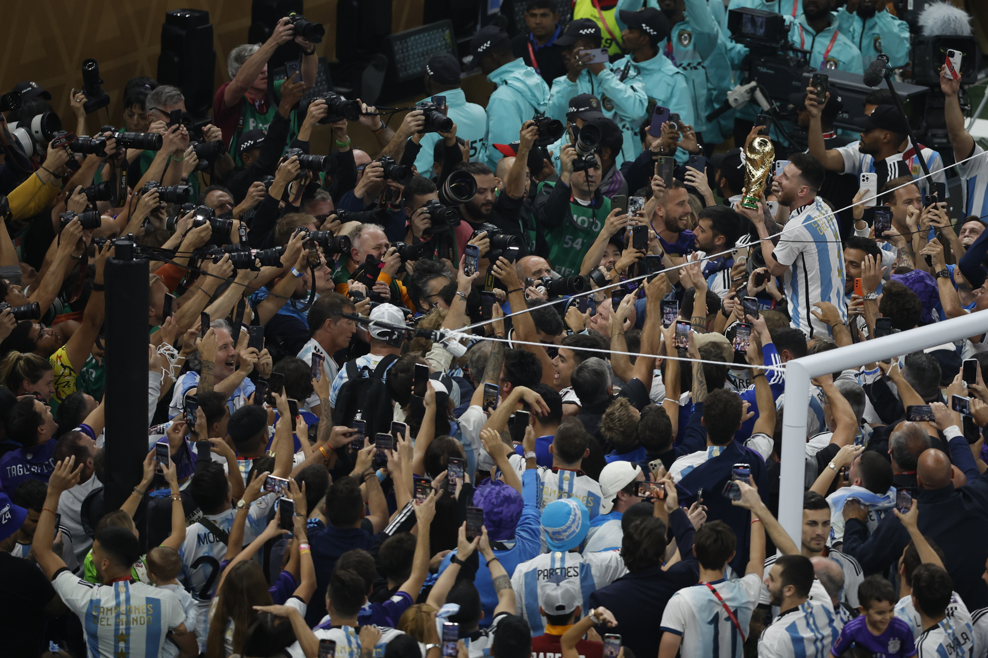 Alegría interminable del deporte argentino por la victoria en Qatar