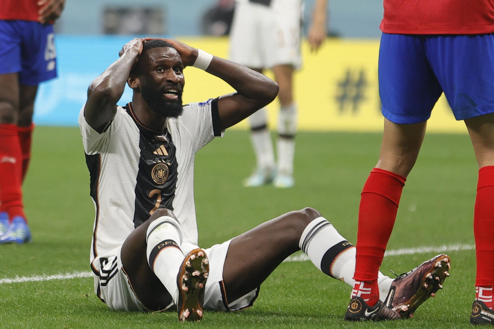 Alemania gana, pero queda fuera de Qatar 2022