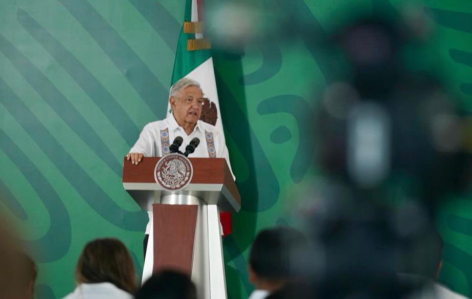 Sedena y Marina controlarán aeropuertos de Campeche y Ciudad del Carmen: AMLO Sedena y Marina controlarán aeropuertos de Campeche y Ciudad del Carmen: AMLO
