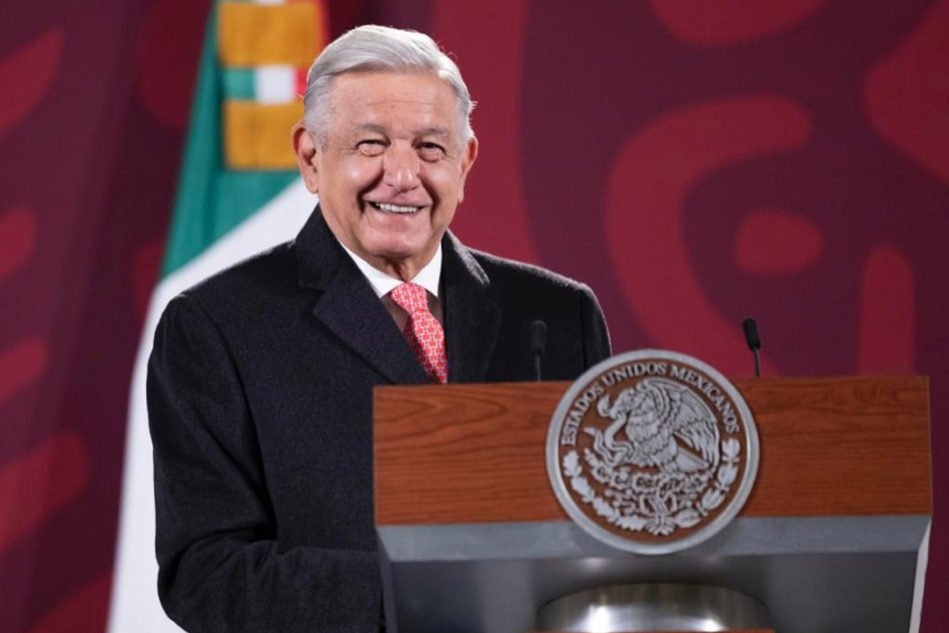 “Si ellos aceptan, sí”: AMLO sobre debate entre presidenciables de Morena “Si ellos aceptan, sí”: AMLO sobre debate entre presidenciables de Morena