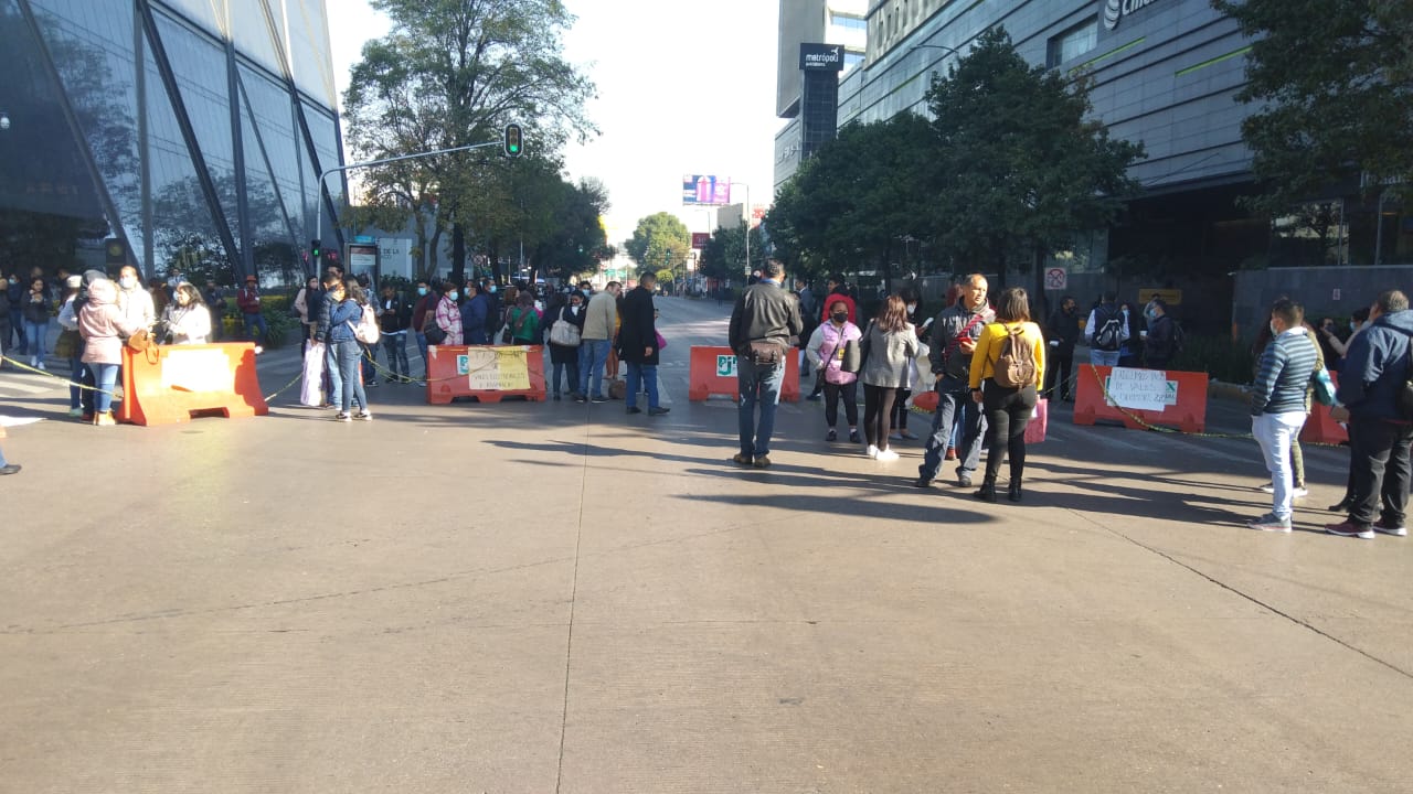 #Video Empleados del Poder Judicial de la CDMX paralizan la ciudad con bloqueos #Video Empleados del Poder Judicial de la CDMX paralizan la ciudad con bloqueos