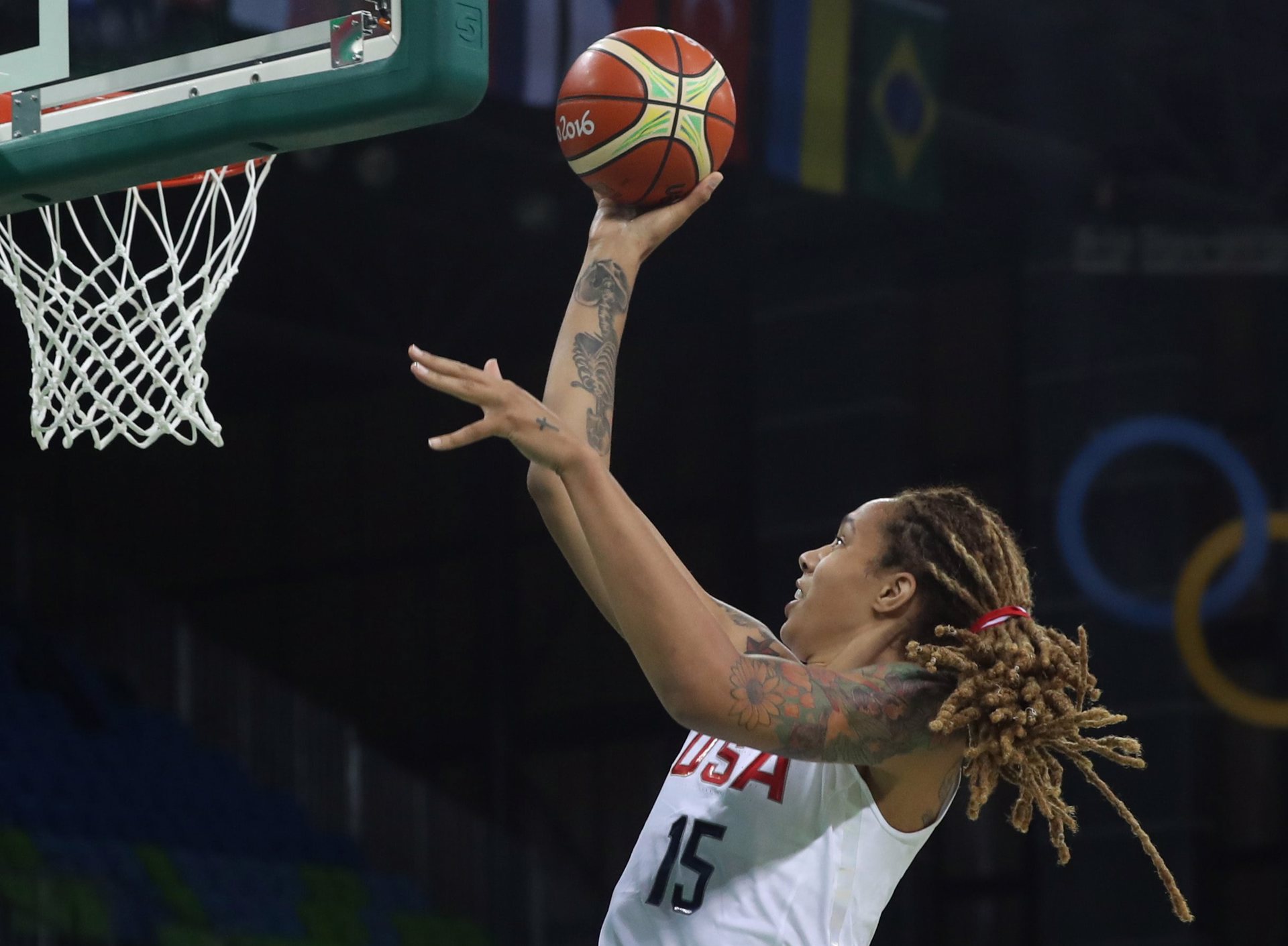 Brittney Griner se recupera en un hospital de Texas tras su liberación Brittney Griner se recupera en un hospital de Texas tras su liberación