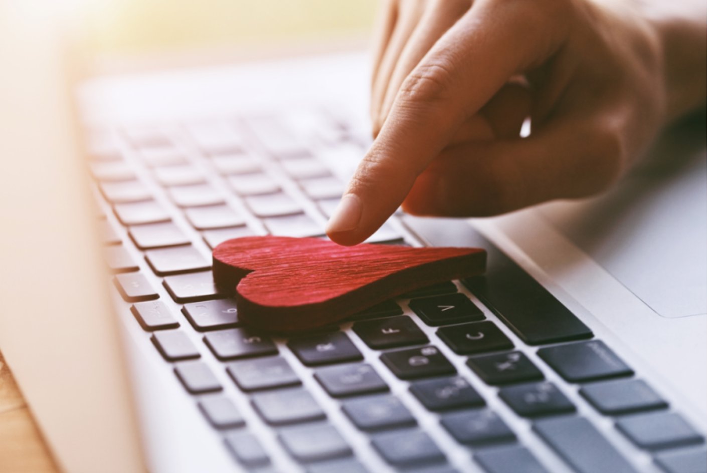 Bumble, el cupido virtual, revela lo que deparan las citas y el romance para 2023 en México