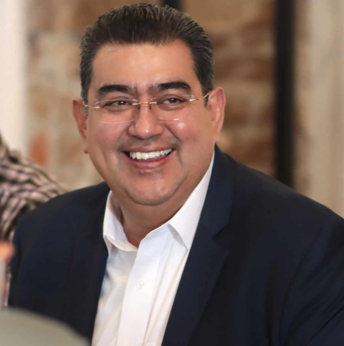 Designan a Sergio Salmón como gobernador sustituto de Puebla Designan a Sergio Salmón como gobernador sustituto de Puebla