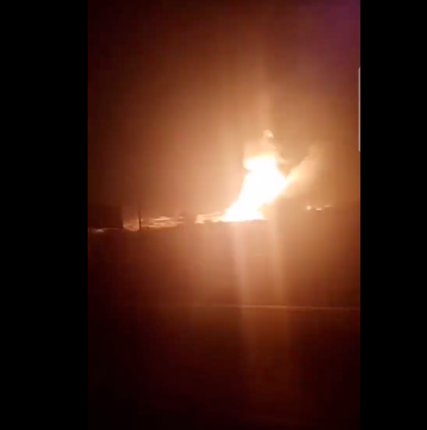 Explota toma clandestina de combustible en Hidalgo; hay un muerto