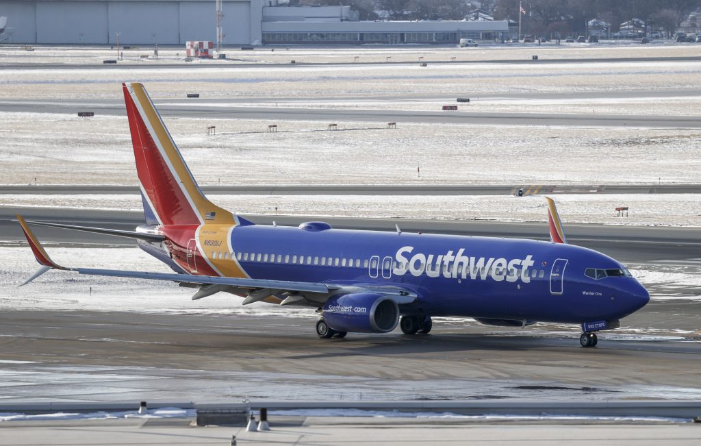 Casi 4 mil vuelos cancelados en Estados Unidos, la mitad de Southwest - casi-4000-vuelos-cancelados-en-eeuu-mas-de-la-mitad-de-southwest-1024x651