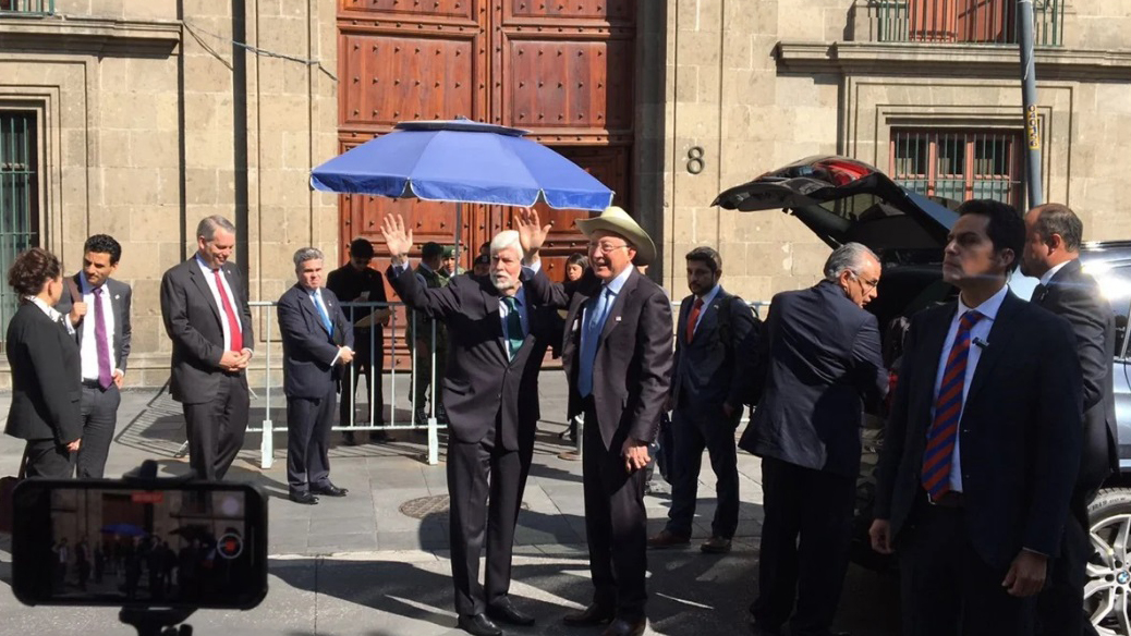 López Obrador se reúne en Palacio Nacional con asesor de Biden López Obrador se reúne en Palacio Nacional con asesor de Biden