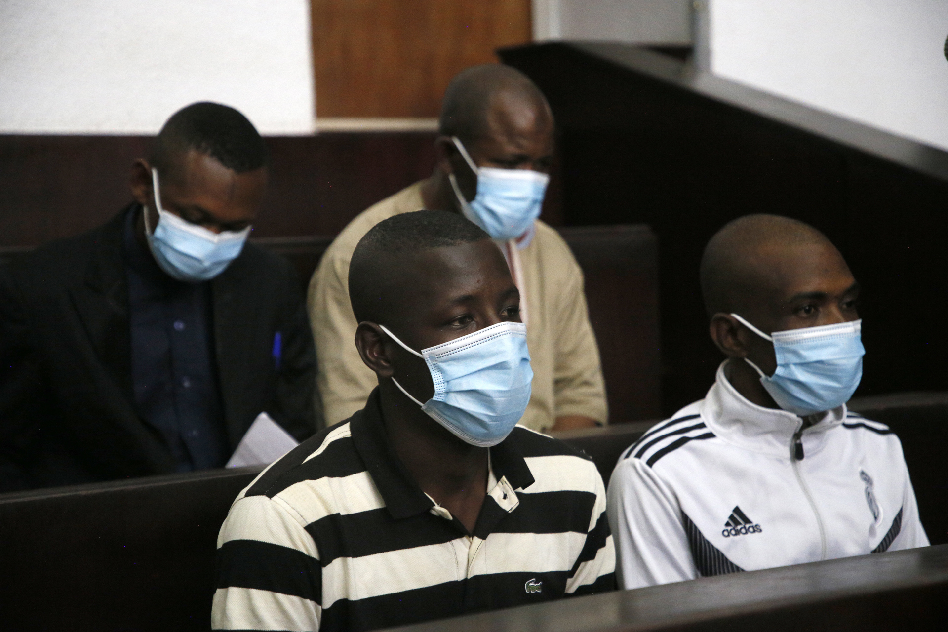 Cadena perpetua para cuatro acusados de atentado en Costa de Marfil en 2016