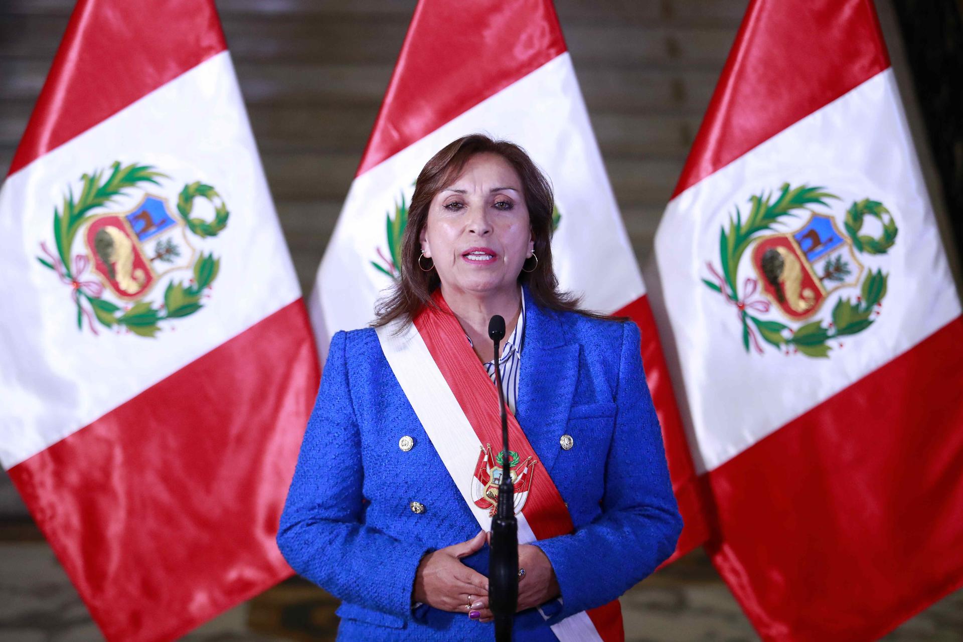 Gobierno de Perú envía al Congreso proyecto de adelanto de elecciones