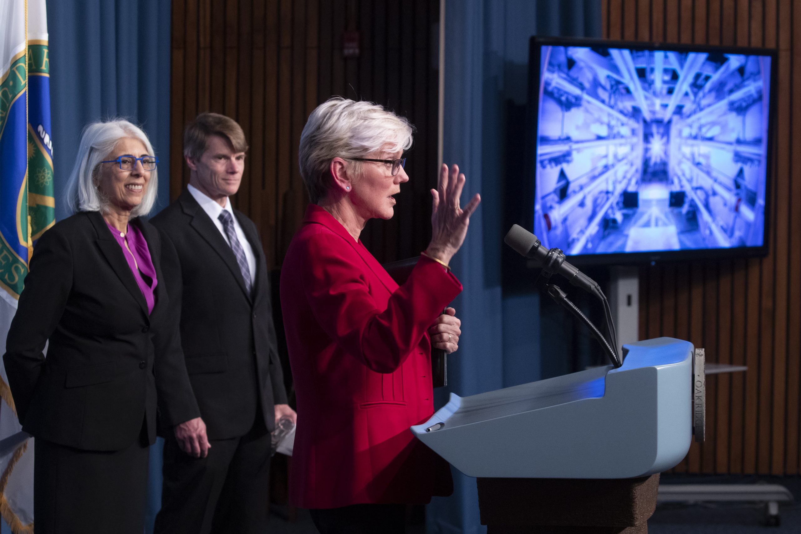 ONU celebra avance en fusión nuclear, pero pide no relajar acción en clima