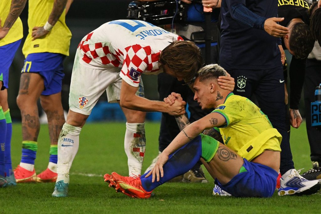 Jugar al futbol como si fuera la guerra - jugar-al-futbol-como-si-fuera-la-guerra-2-1024x682