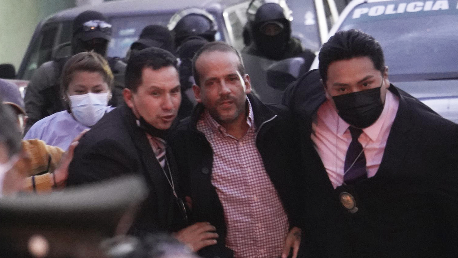 Oposición dice que arresto a gobernador anticipa “dictadura” en Bolivia